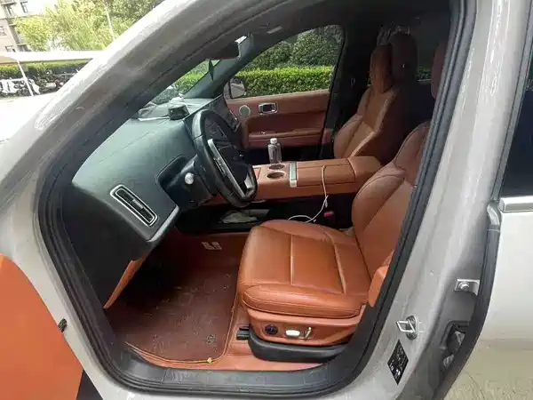 Li Auto L6 2024