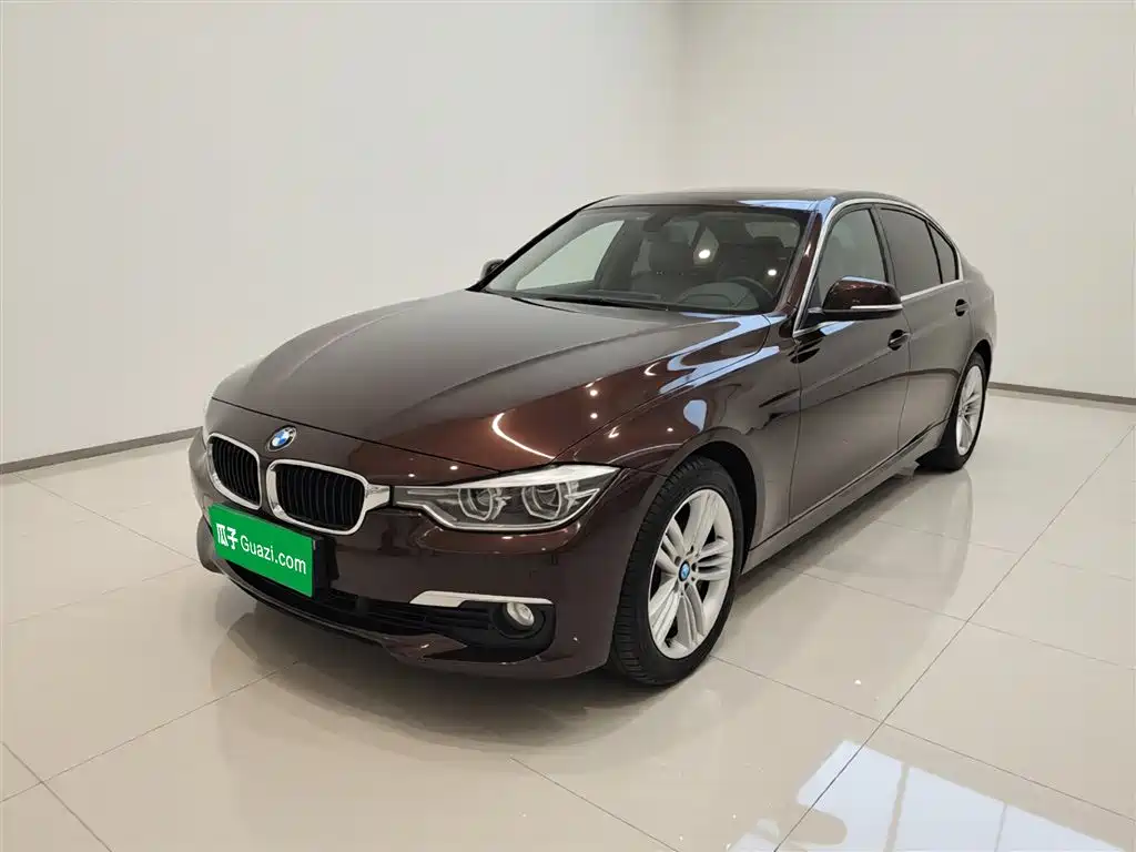 BMW 3 Series 2017 — фото 1