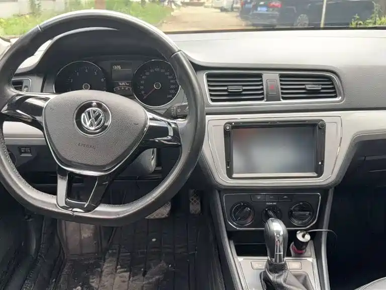 Volkswagen Lavida 2016