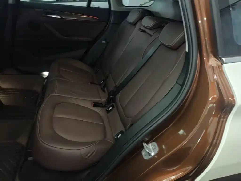 BMW X1 2017 — фото 17