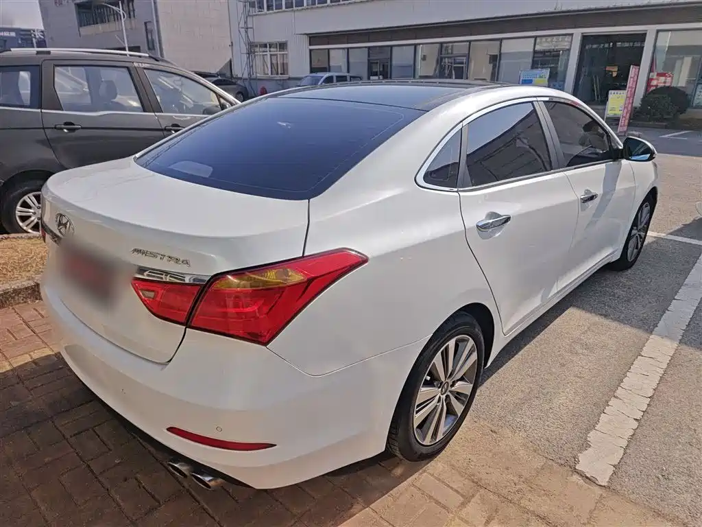 Hyundai Mistra 2015 — фото 6