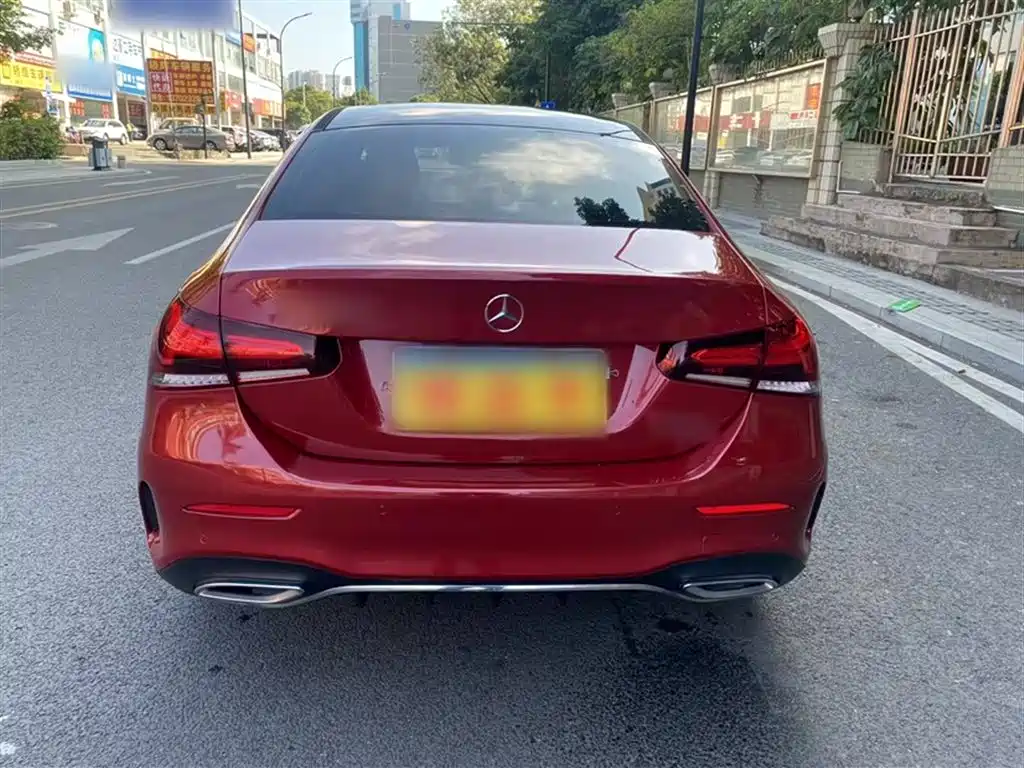 Mercedes-Benz A-Class 2020 — фото 17