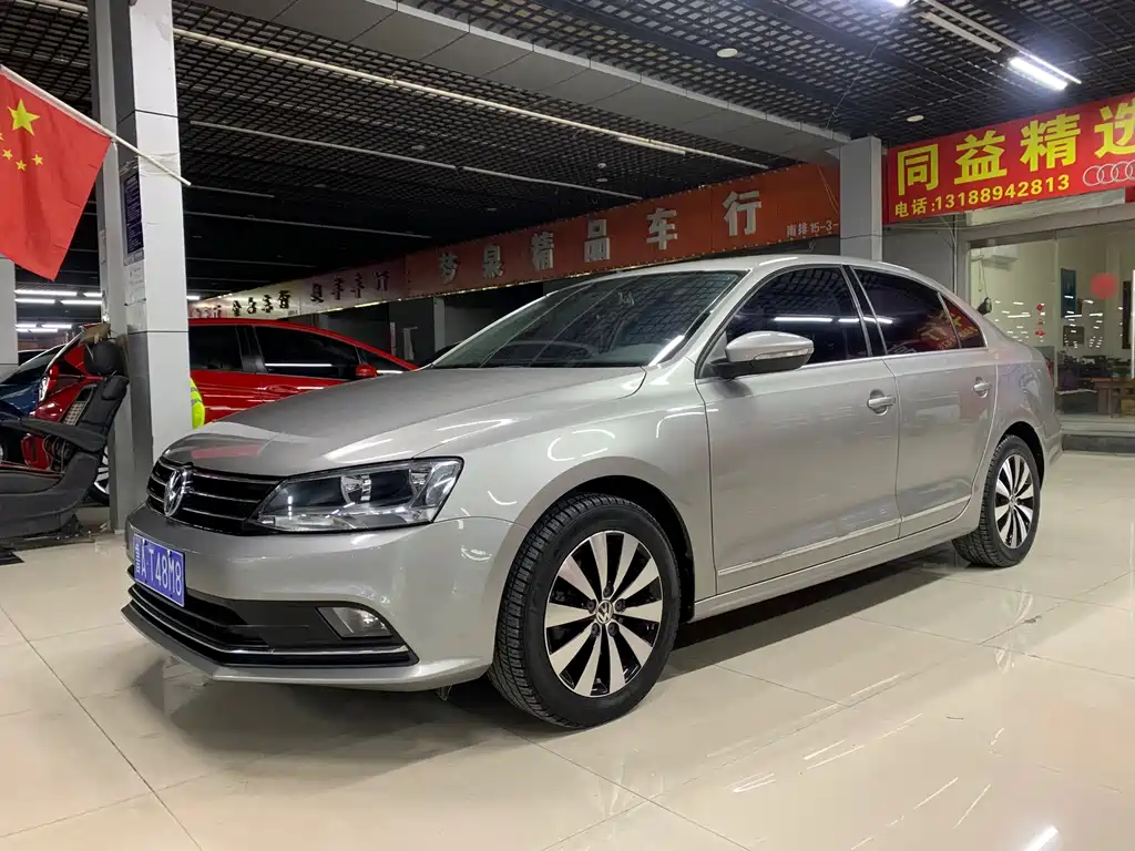 Volkswagen Sagitar 2018 — фото 1
