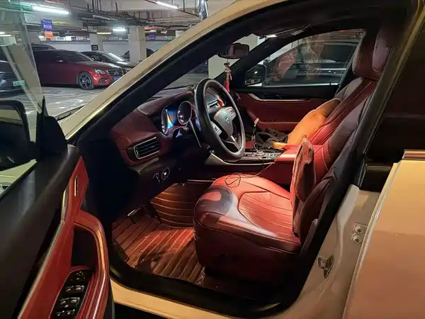 Maserati Levante 2017
