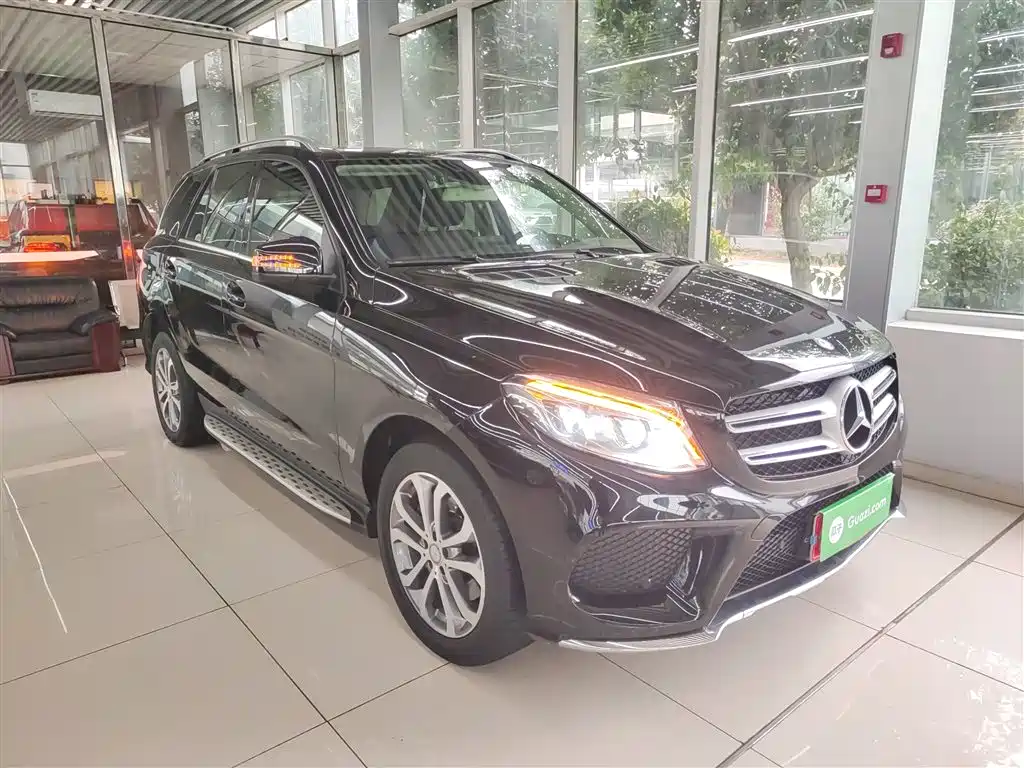 Mercedes-Benz GLE 2017 — фото 4