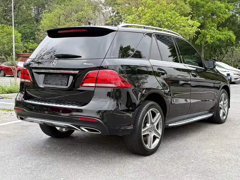Mercedes-Benz GLE 2018 — фото 17