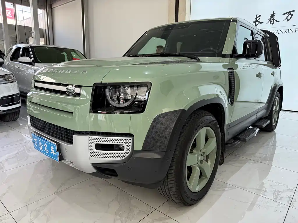 Land Rover Defender 2023 — фото 1