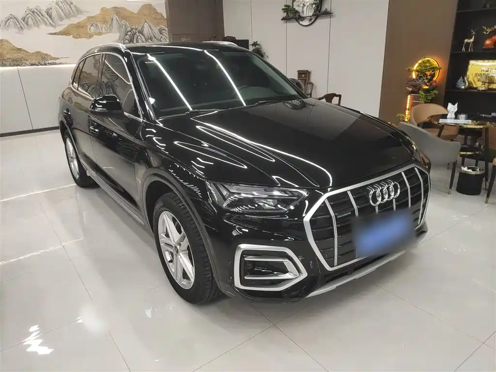Audi Q5L 2023 — фото 4