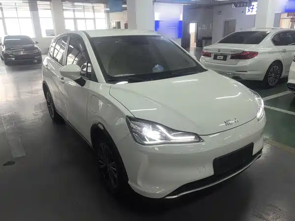 Neta V 2022