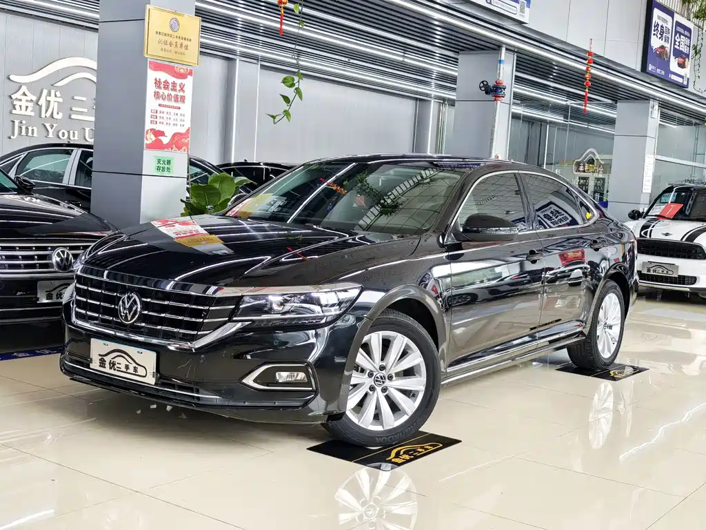 Volkswagen Passat 2021