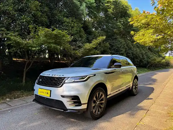 Land Rover Range Rover Velar 2021