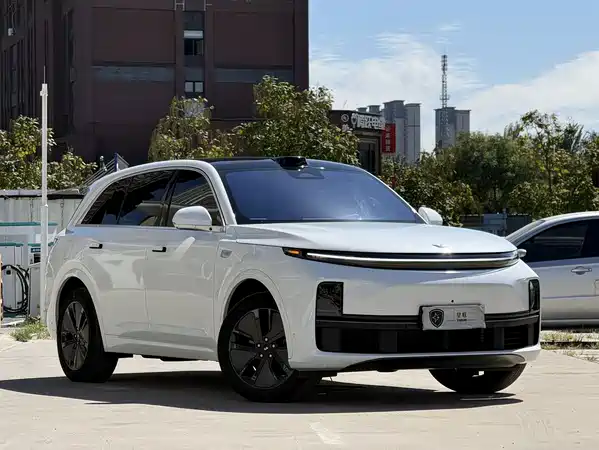 Li Auto L7 2024