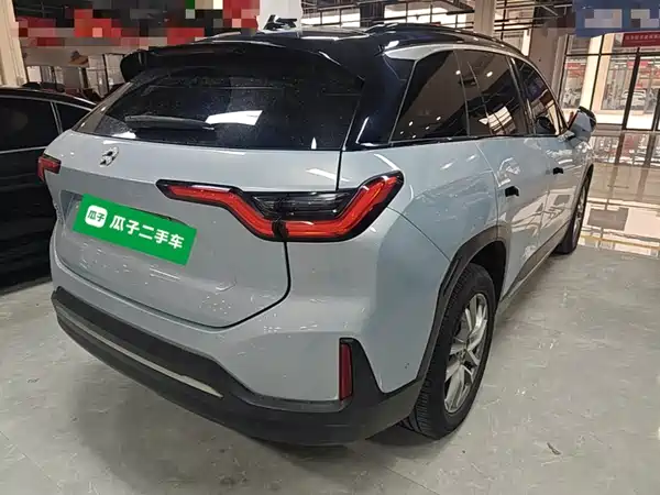NIO ES6 2021