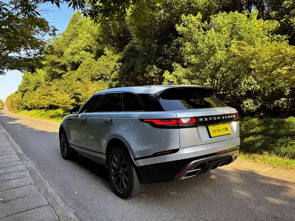 Land Rover Range Rover Velar 2021