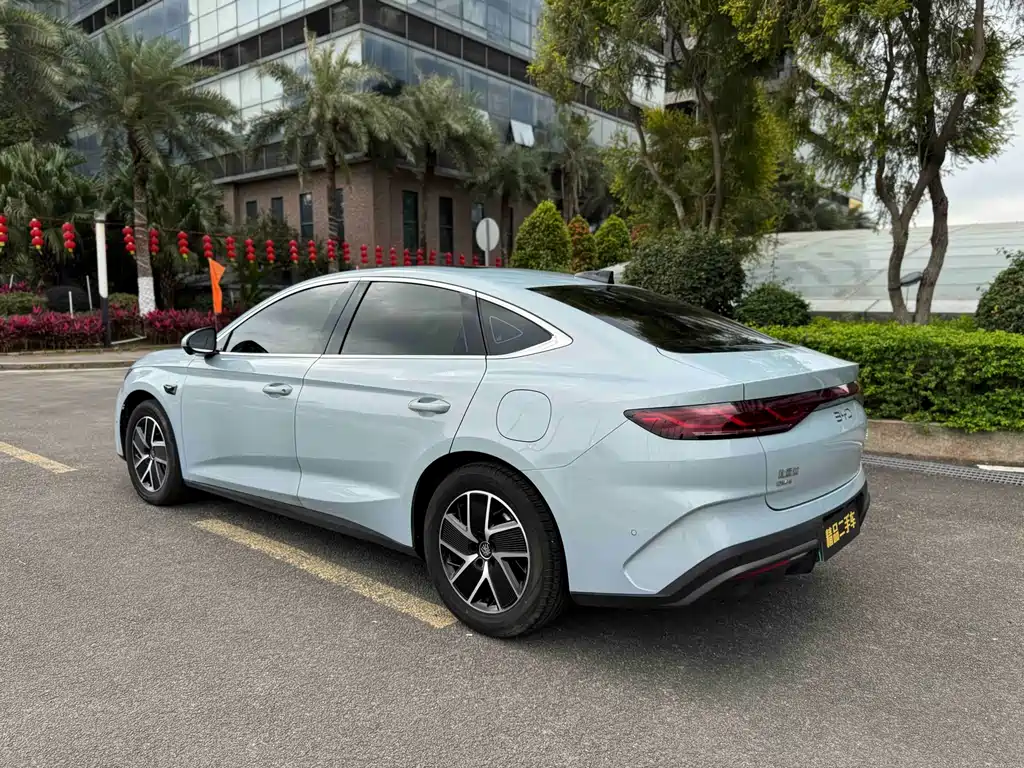 BYD Qin L 2025 — фото 14