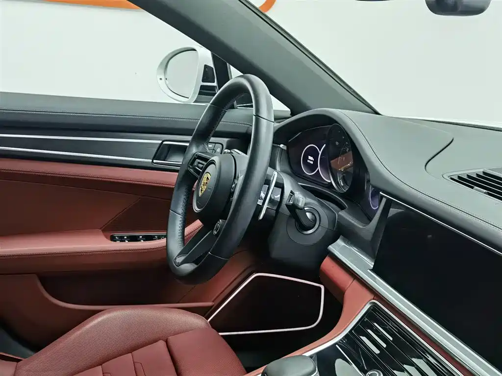 Porsche Panamera Hybrid 2023 — фото 22