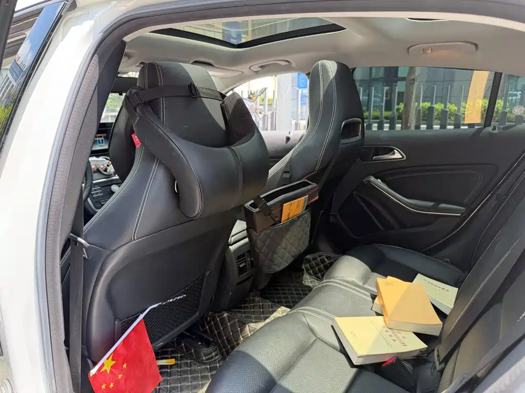 Mercedes-Benz GLA 2017 — фото 11