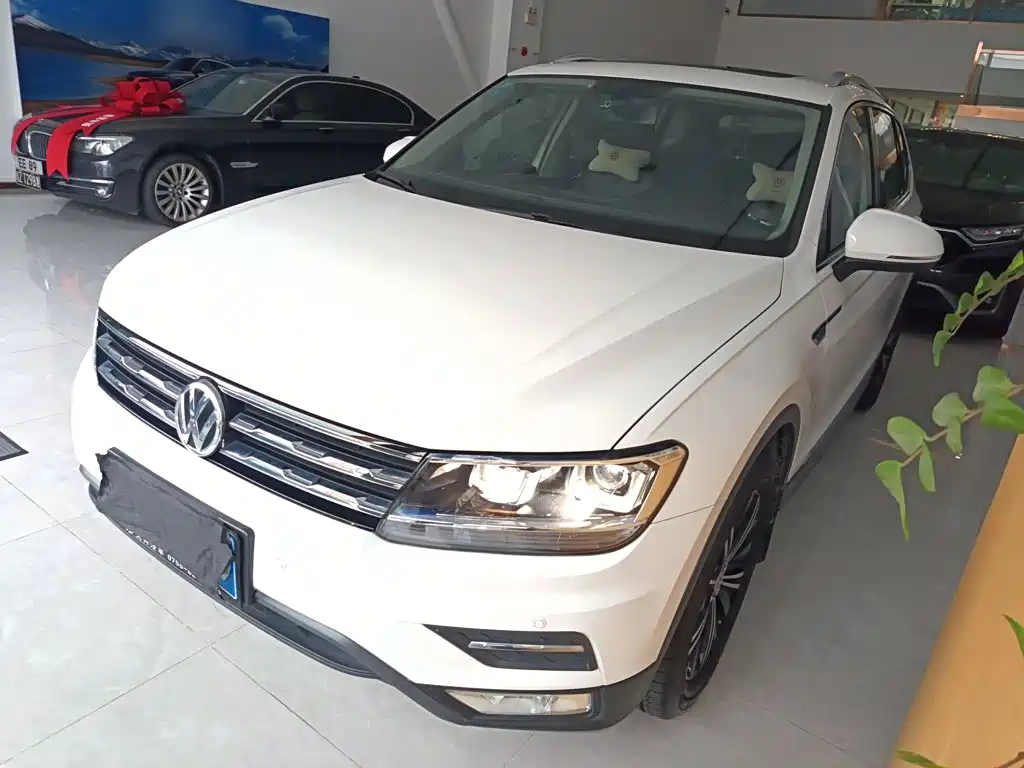 Volkswagen Tiguan L 2019 — фото 2