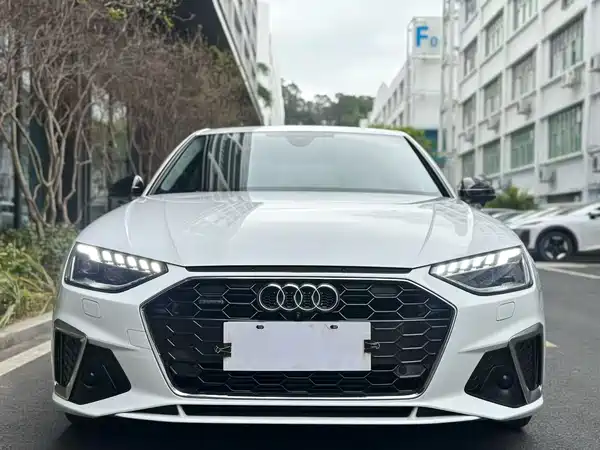 Audi A4L 2022