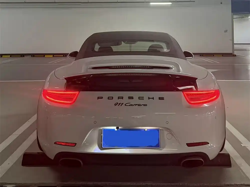 Porsche 911 2015 — фото 15