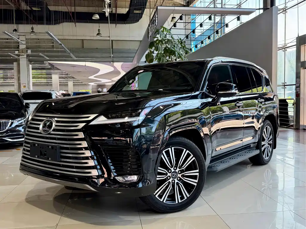 Lexus LX 2026