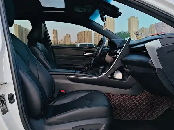 Toyota Avalon 2020