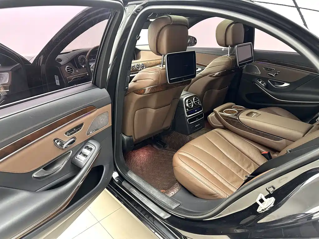 Mercedes-Benz S-Class 2017 — фото 14