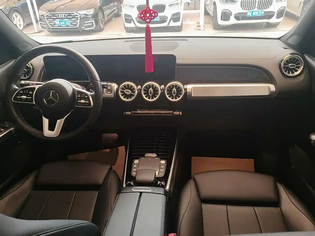 Mercedes-Benz GLB 2020