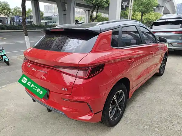 BYD e2 2021