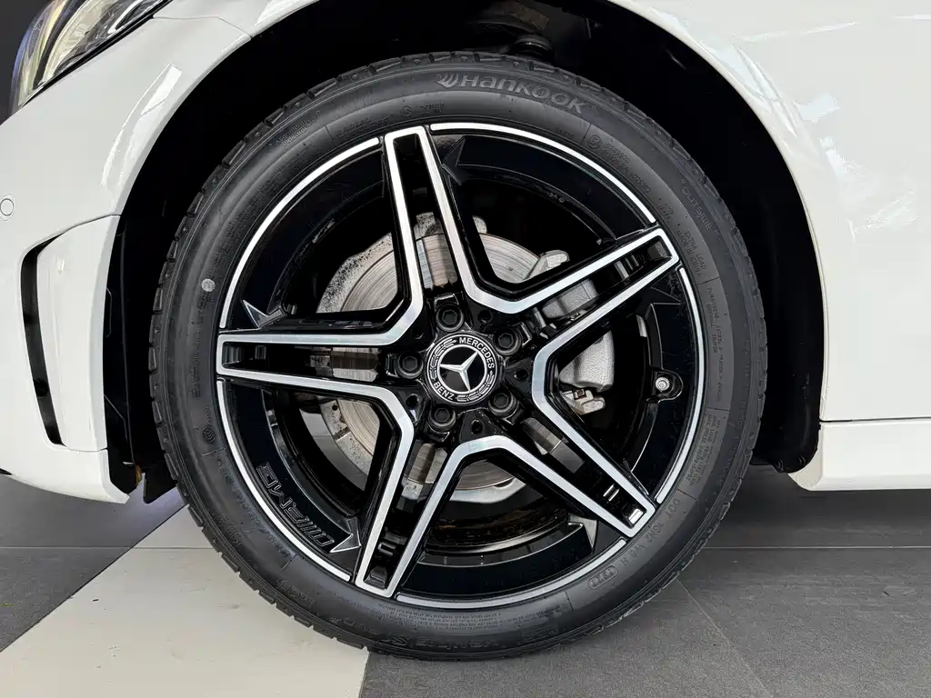 Mercedes-Benz C-Class 2021 — фото 17