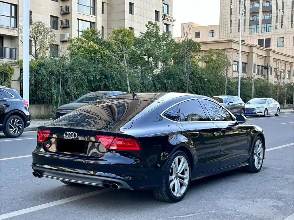 Audi S7 2015 — фото 4