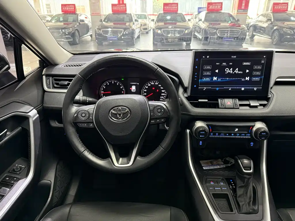 Toyota Wildlander 2024 — фото 11