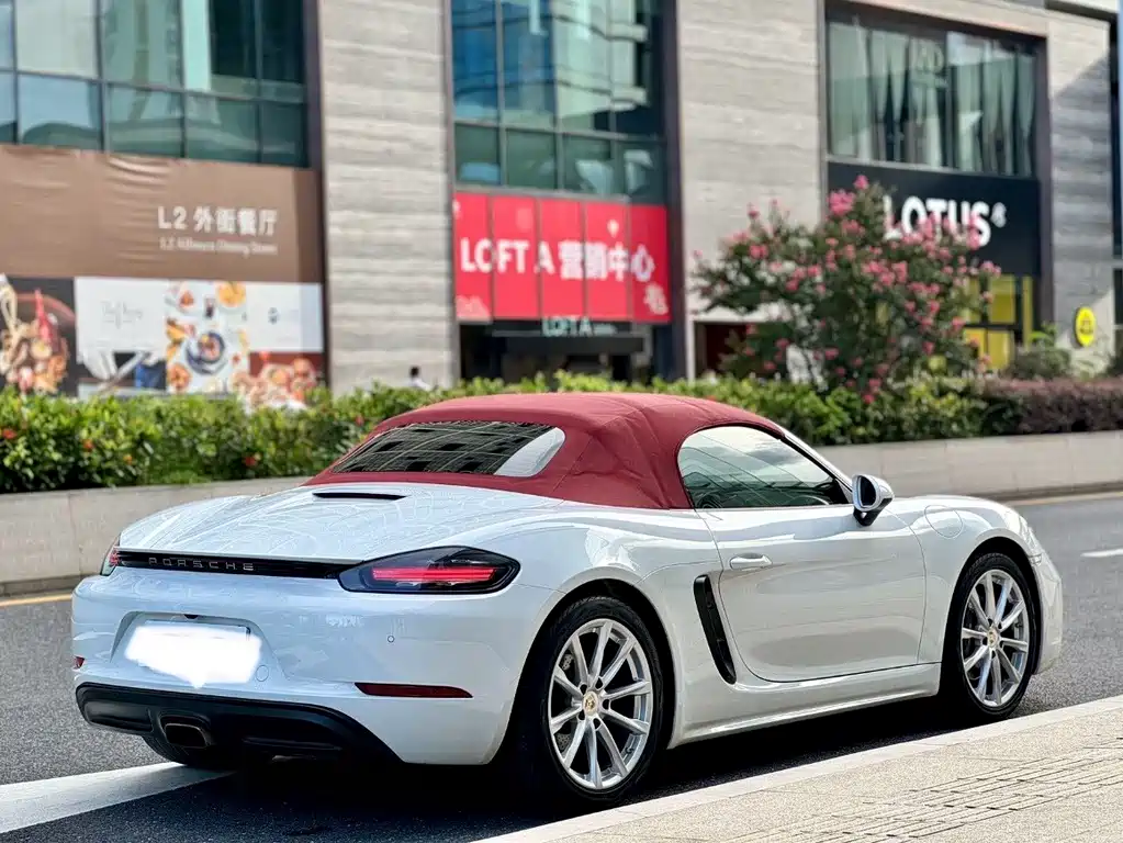 Porsche 718 2018 — фото 12