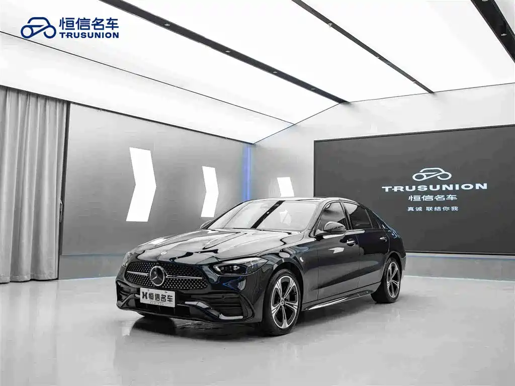 Mercedes-Benz C-Class 2021