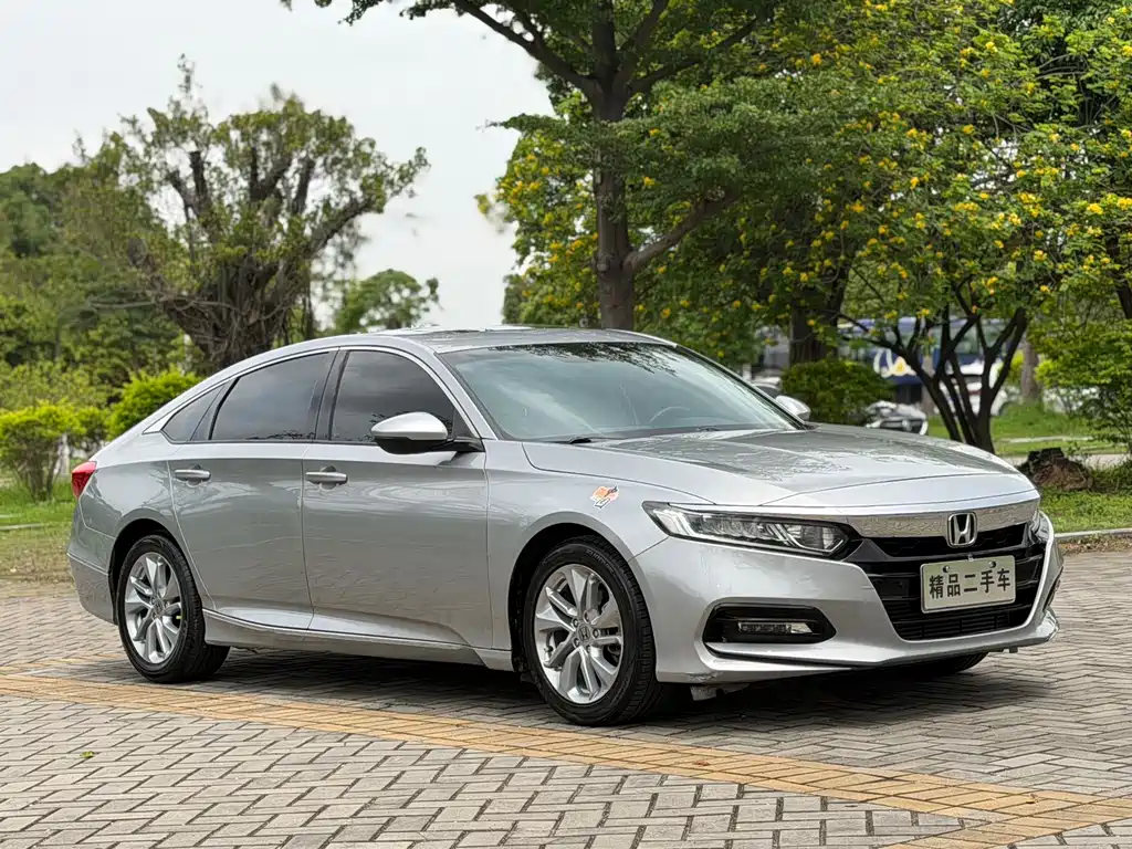 Honda Accord 2019 — фото 3