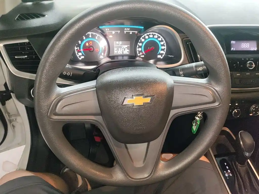 Chevrolet Cavalier 2018 — фото 11