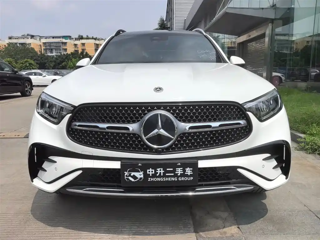 Mercedes-Benz GLC 2024