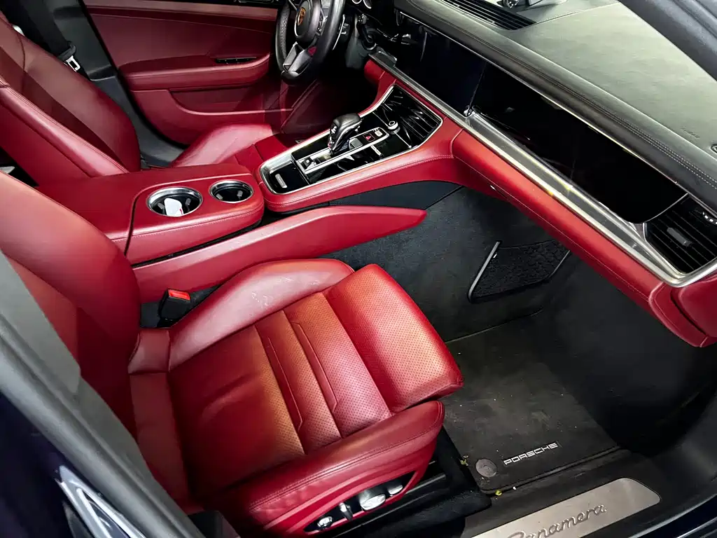 Porsche Panamera 2018 — фото 12