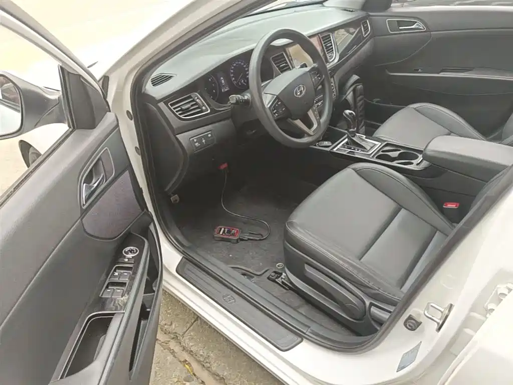 Hyundai Mistra 2016 — фото 16