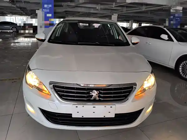 Peugeot 408 2017