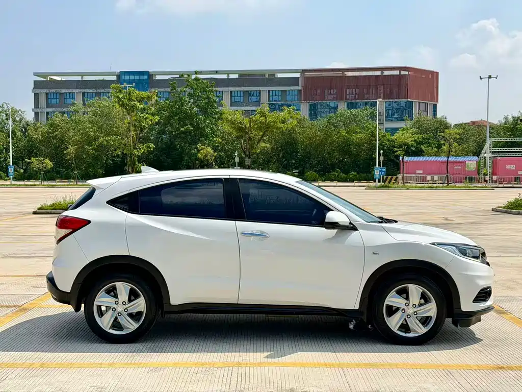 Honda Vezel 2021