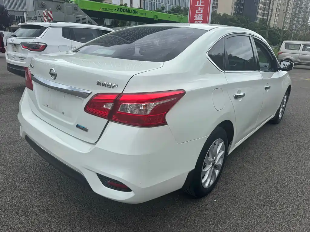 Nissan Sylphy 2018 — фото 9