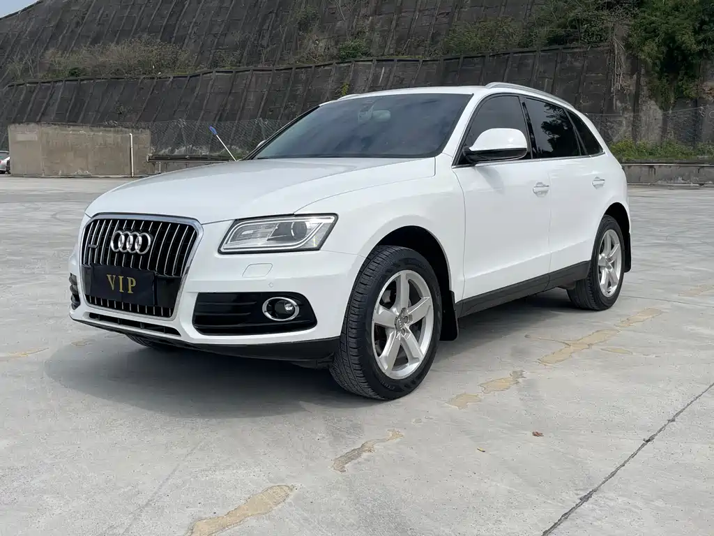 Audi Q5 2016 — фото 1