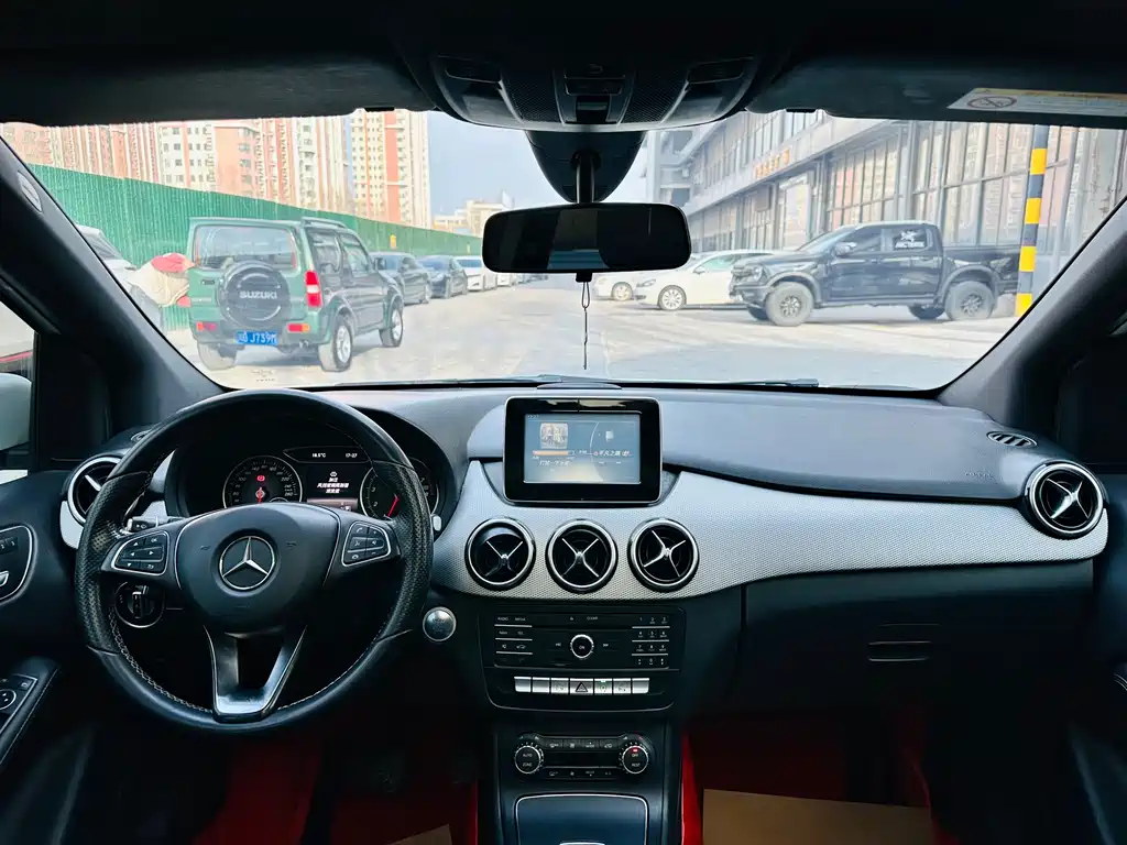 Mercedes-Benz B-Class 2016 — фото 6