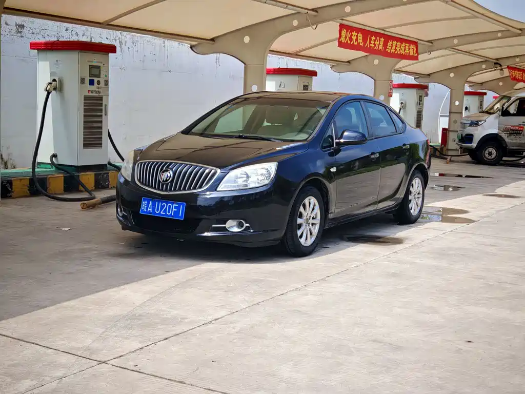 Buick Excelle 2014 — фото 1