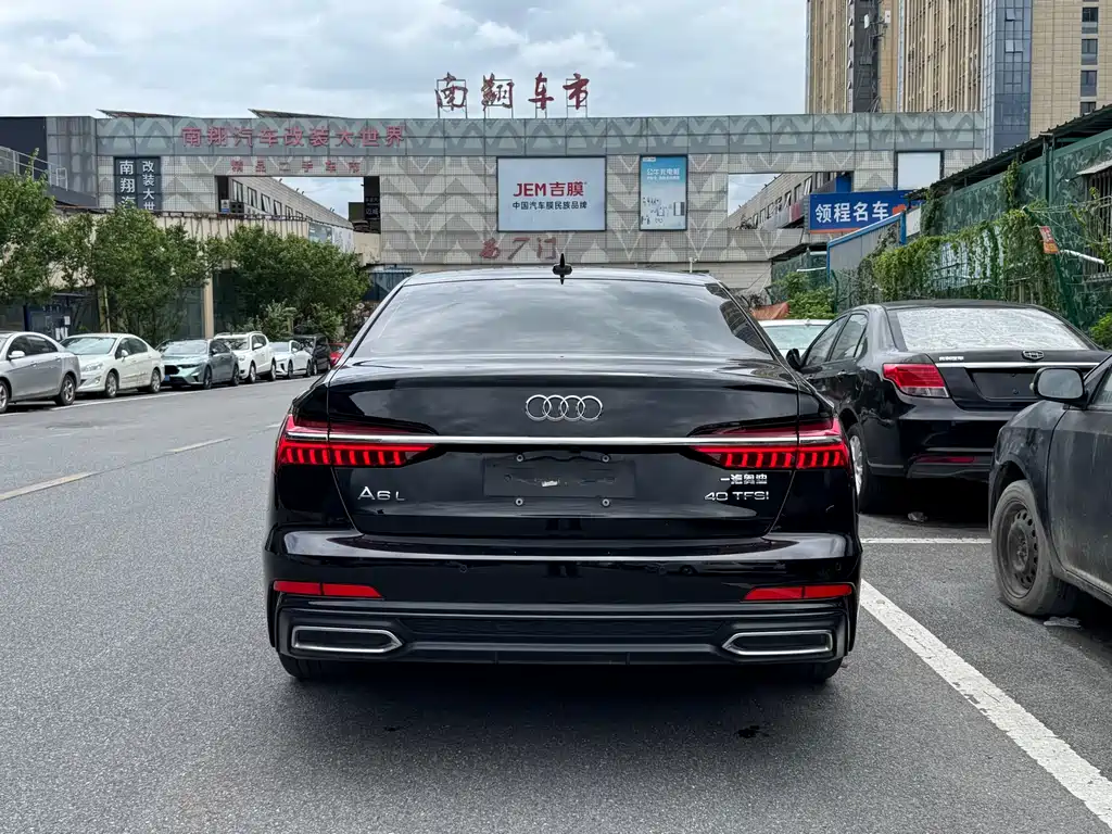 Audi A6L 2022 — фото 13