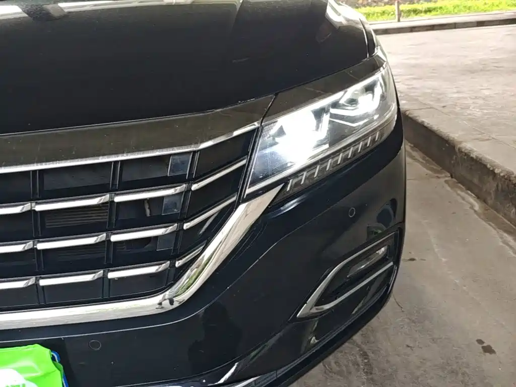 Volkswagen Passat 2020 — фото 24