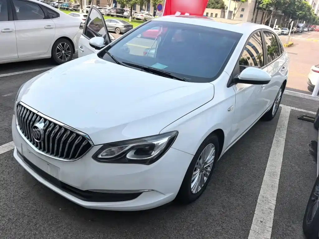Buick Excelle 2016