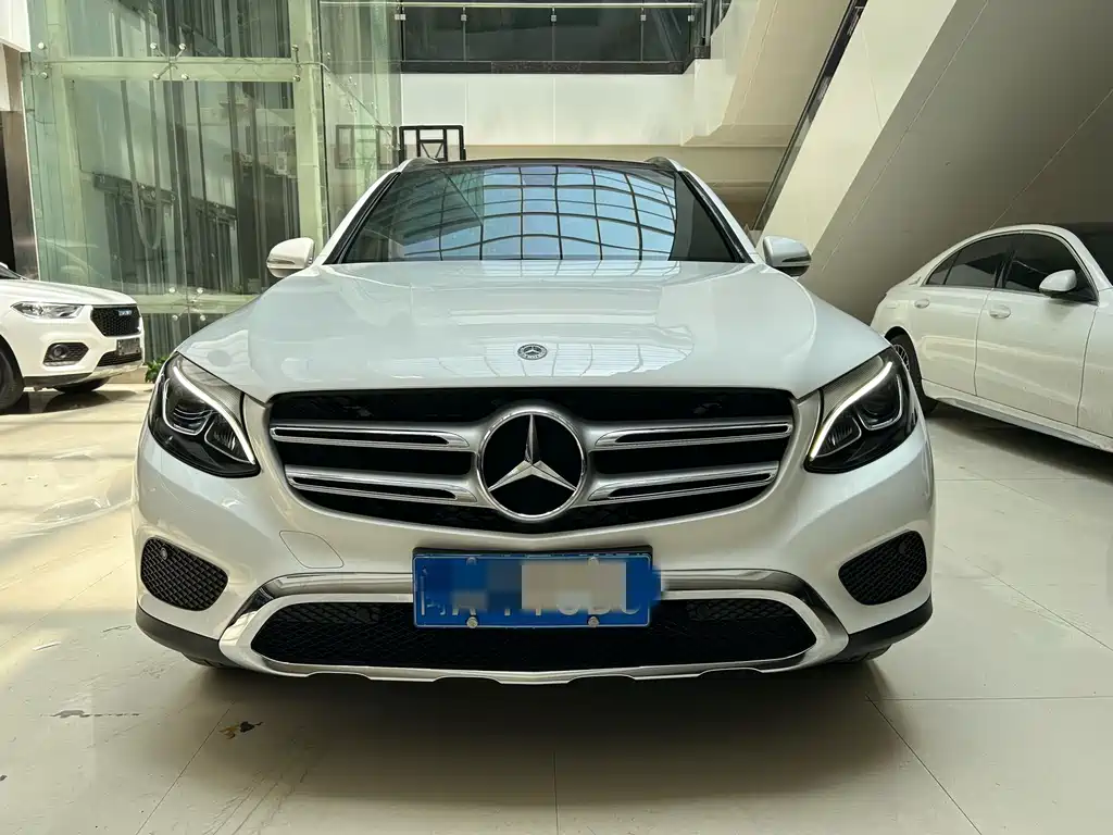 Mercedes-Benz GLC 2017 — фото 21