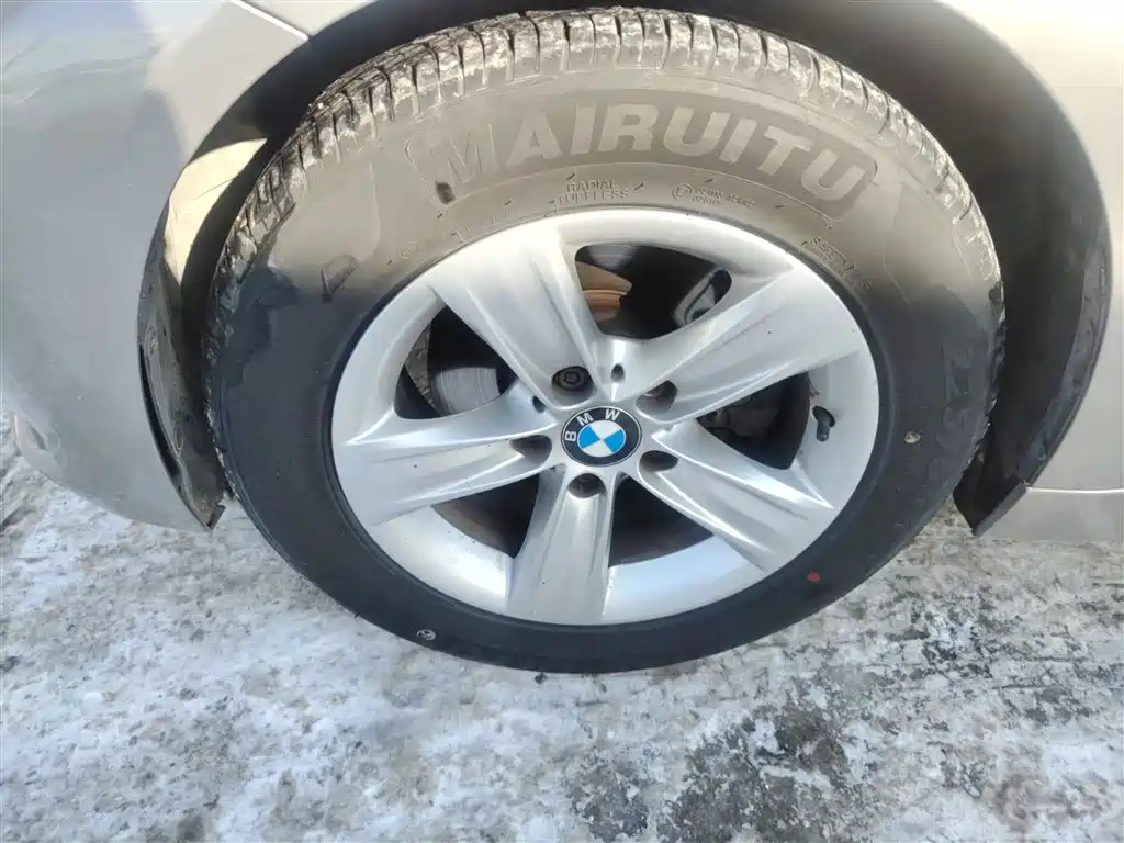 BMW 3 Series 2015 — фото 25